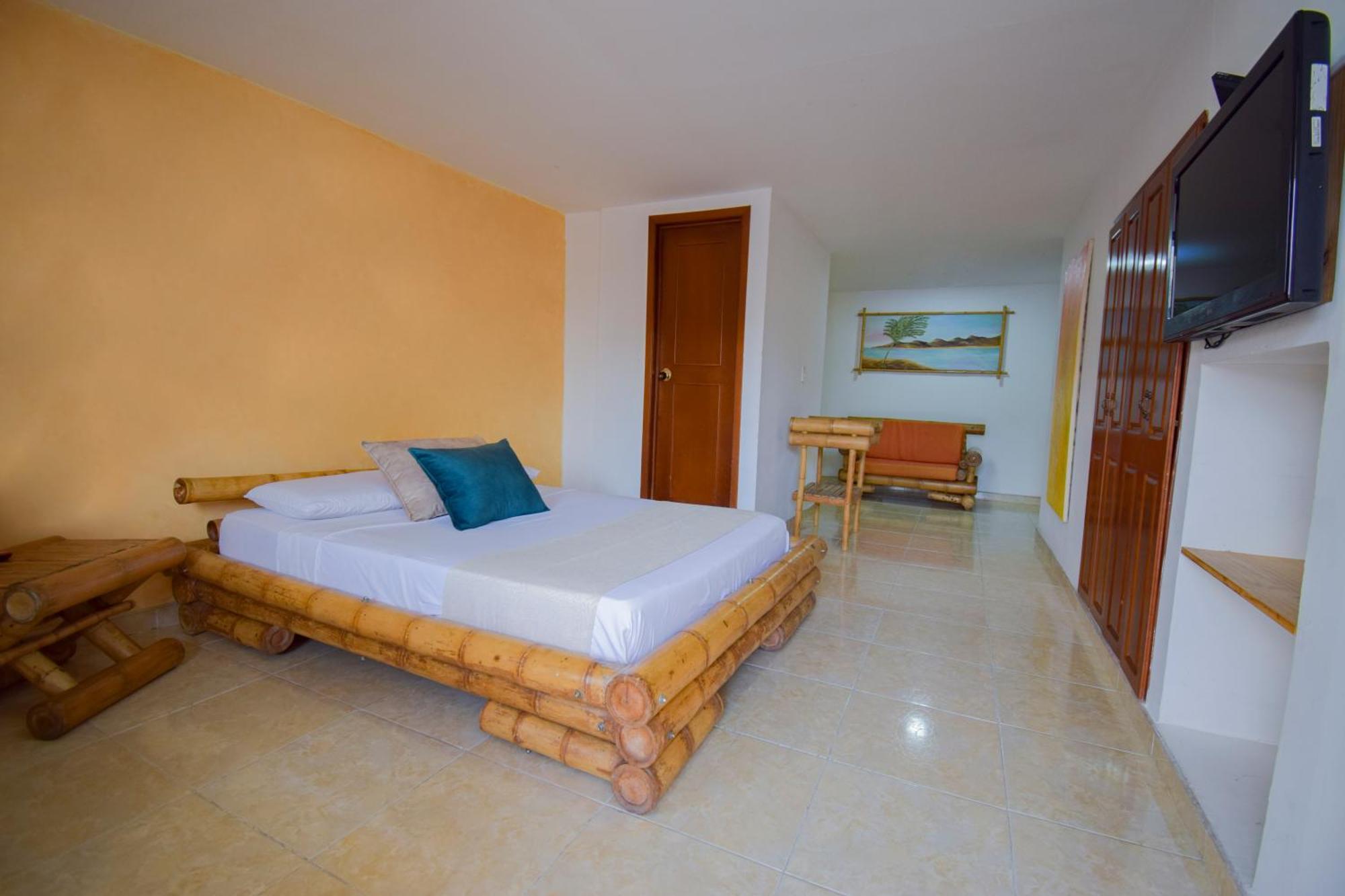 Hotel Toledo Plaza Armenia  Dış mekan fotoğraf