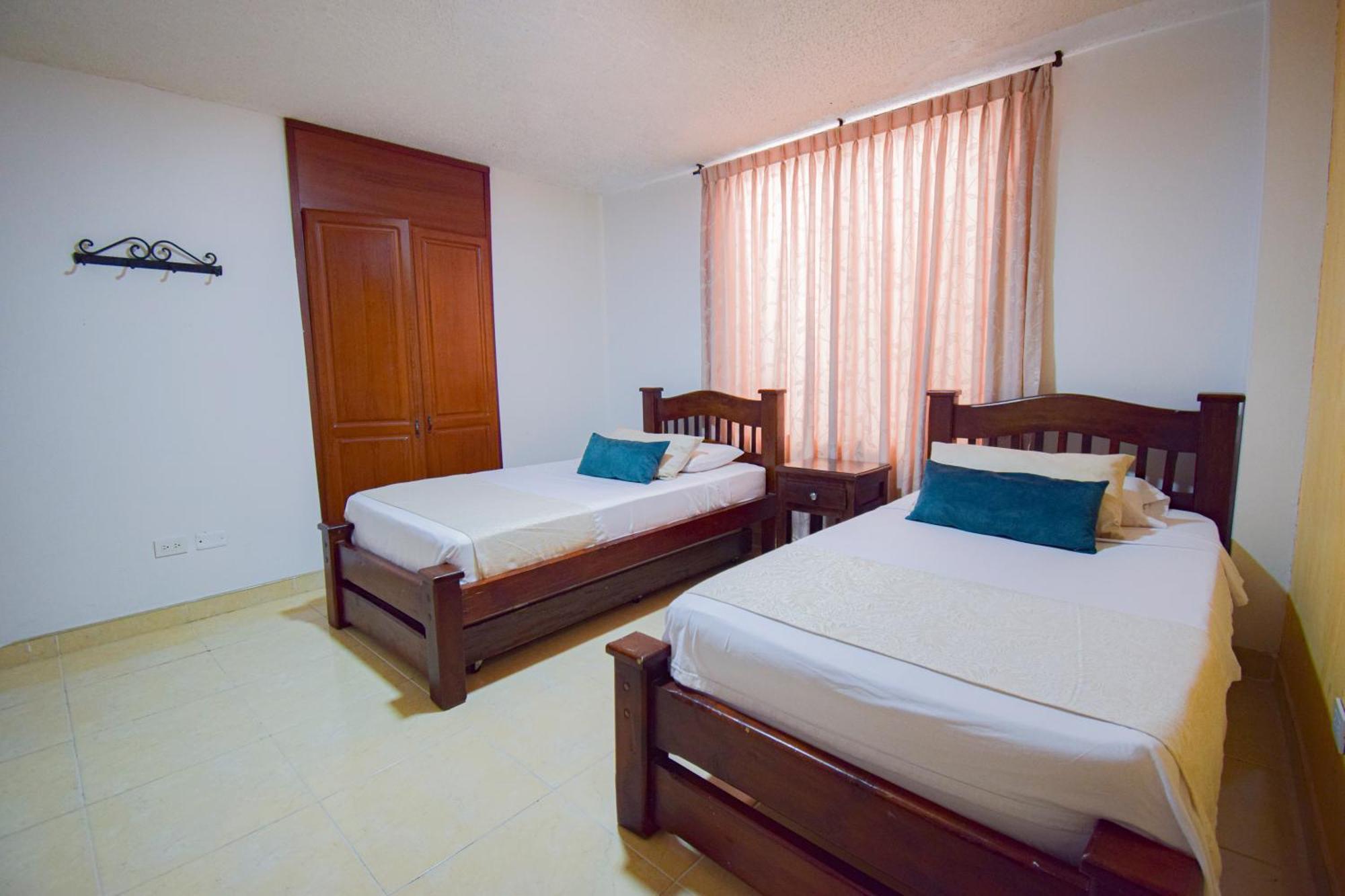 Hotel Toledo Plaza Armenia  Dış mekan fotoğraf
